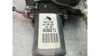ELEVALUNAS DELANTERO DERECHO NISSAN PRIMERA BERLINA 1.6 16V (90 CV) DE 1996 - D.1206844 / 400600T3