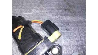 ELEVALUNAS DELANTERO DERECHO HYUNDAI GETZ 1.3 12V (82 CV) DE 2002 - D.1218885 / SIN REF.