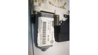 ELEVALUNAS TRASERO IZQUIERDO SEAT ALTEA 1.6 (102 CV) DE 2004 - D.1235189 / 5P0839461