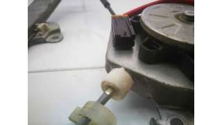 ELEVALUNAS DELANTERO DERECHO NISSAN ALMERA 2.0 D (75 CV) DE 1995 - D.1275970