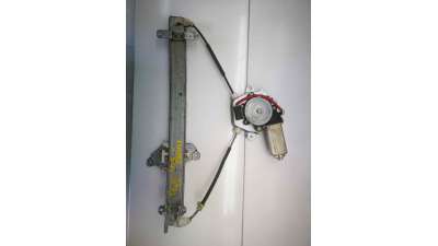 ELEVALUNAS DELANTERO DERECHO NISSAN ALMERA 2.0 D (75 CV) DE 1998 - D.1315546