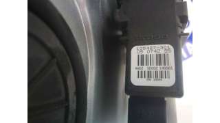 ELEVALUNAS TRASERO DERECHO VOLKSWAGEN PASSAT BERLINA 2.8 V6 30V (193 CV) DE 2000 - D.1368146