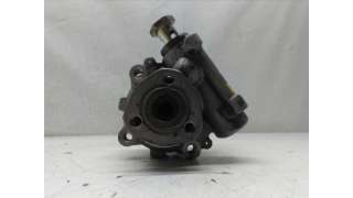 BOMBA DIRECCION VOLKSWAGEN POLO BERLINA 1.4 (60 CV) DE 1994 - D.1433981 / 032145157A