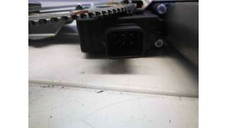 ELEVALUNAS DELANTERO DERECHO OPEL ASTRA H BERLINA 1.7 16V CDTI (101 CV) DE 2004 - D.1528601 / 93178696