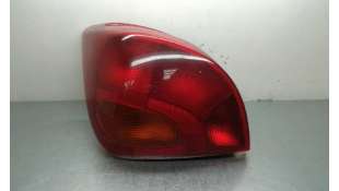 PILOTO TRASERO IZQUIERDO FORD FIESTA BERLINA 1.6 16V (103 CV) DE 1999 - D.1588469 / 1044156