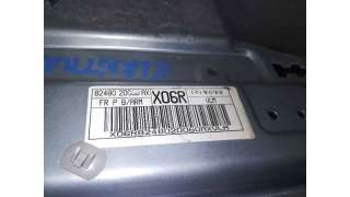 ELEVALUNAS DELANTERO DERECHO HYUNDAI ELANTRA 1.6 16V (105 CV) DE 2001 - D.1645995 / F00S1A2099
