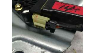 ELEVALUNAS TRASERO DERECHO HYUNDAI ELANTRA 1.6 16V (105 CV) DE 2001 - D.1646015 / Y05R