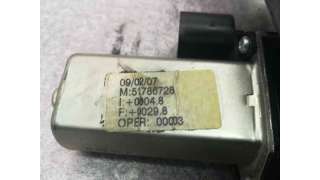 ELEVALUNAS DELANTERO DERECHO FIAT GRANDE PUNTO 1.3 16V JTD (90 CV) DE 2005 - D.1682297 / 51786728