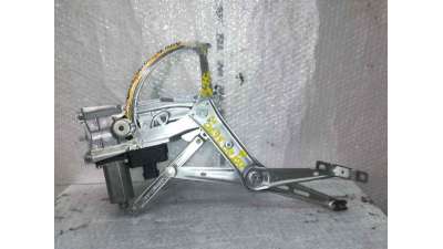 ELEVALUNAS DELANTERO IZQUIERDO OPEL ASTRA H BERLINA 1.7 16V CDTI (101 CV) DE 2004 - D.1838724 / 0130821988