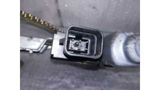 ELEVALUNAS DELANTERO DERECHO OPEL CORSA C 1.2 16V (75 CV) DE 2000 - D.1854823 / 400709F