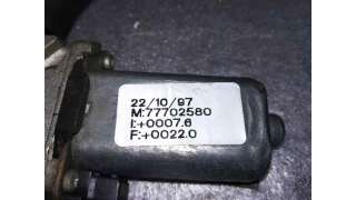 ELEVALUNAS DELANTERO DERECHO FIAT BRAVA 1.9 Turbodiesel (75 CV) DE 1996 - D.1857862 / 77702580