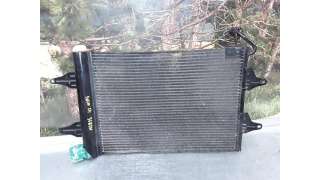 CONDENSADOR / RADIADOR AIRE ACONDICIONADO VOLKSWAGEN POLO 1.4 16V (75 CV) DE 2001 - D.1863221 / 6Q0820411H