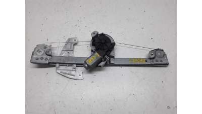 ELEVALUNAS DELANTERO DERECHO TOYOTA AYGO 1.0 (68 CV) DE 2005 - D.2009888 / 698100H010