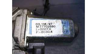 ELEVALUNAS DELANTERO DERECHO FIAT BRAVO 1.9 JTD (105 CV) DE 1996 - D.2058664 / 77702580