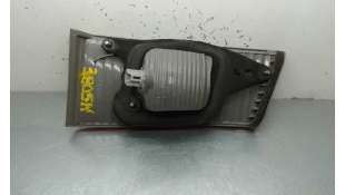 PILOTO TRASERO IZQUIERDO INTERIOR TOYOTA CAMRY 2.2 16V (136 CV) DE 1991 - D.2074930 2