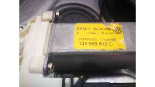 ELEVALUNAS TRASERO DERECHO VOLKSWAGEN GOLF IV BERLINA 1.9 TDI (110 CV) DE 1997 - D.2130742