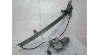 ELEVALUNAS DELANTERO DERECHO NISSAN PRIMERA BERLINA 1.6 16V (90 CV) DE 1996 - D.2154786 / 400438B