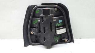 PILOTO TRASERO DERECHO VOLKSWAGEN POLO 1.3 (75 CV) DE 1990 - D.2212561 2