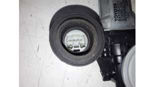 ELEVALUNAS DELANTERO DERECHO TOYOTA YARIS 1.3 (87 CV) DE 2006 - D.2246801 2