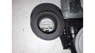 ELEVALUNAS DELANTERO DERECHO TOYOTA YARIS 1.3 (87 CV) DE 2006 - D.2246801
