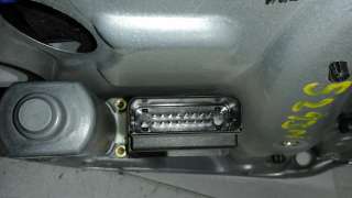 ELEVALUNAS TRASERO DERECHO VOLKSWAGEN BORA BERLINA 1.9 TDI (110 CV) DE 1998 - D.2347577 / 1J5839730