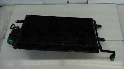 CONDENSADOR / RADIADOR AIRE ACONDICIONADO VOLKSWAGEN GOLF IV BERLINA 1.6 (101 CV) DE 1997 - D.2379394