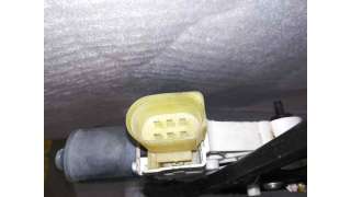 ELEVALUNAS DELANTERO IZQUIERDO BMW SERIE 3 BERLINA 2.0 16V (170 CV) DE 2007 - D.2437490 / 0130822226
