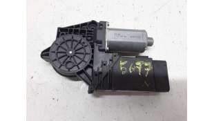 MOTOR ELEVALUNAS DELANTERO DERECHO VOLKSWAGEN PASSAT BERLINA 1.9 TDI (131 CV) DE 2000 - D.2463307 / 0130821694