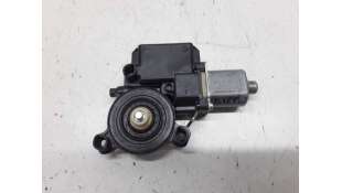 MOTOR ELEVALUNAS TRASERO DERECHO VOLKSWAGEN POLO 1.4 FSI (86 CV) DE 2009 - D.2504581 2