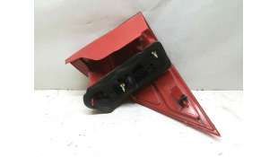 PILOTO TRASERO IZQUIERDO PEUGEOT 1007 1.4 HDi (68 CV) DE 2005 - D.2550106 2