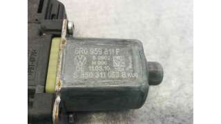 ELEVALUNAS TRASERO IZQUIERDO VOLKSWAGEN POLO 1.4 FSI (86 CV) DE 2009 - D.2577240 / 6R0959811F