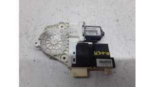 MOTOR ELEVALUNAS DELANTERO DERECHO CITROEN C4 BERLINA 1.6 16V HDi (90 CV) DE 2004 - D.2605288 / 9647441380