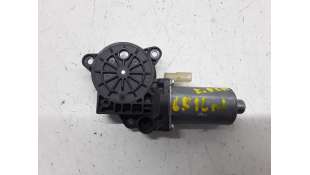 MOTOR ELEVALUNAS DELANTERO DERECHO FORD FIESTA 1.4 TDCi (68 CV) DE 2006 - D.2607640 / 0130821939