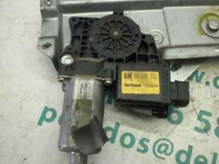 ELEVALUNAS DELANTERO DERECHO OPEL TIGRA 1.6 16V (106 CV) DE 1994 - D.2654880 2