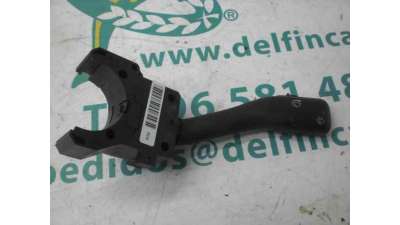 MANDO LIMPIA VOLKSWAGEN PASSAT BERLINA 2.0 (116 CV) DE 2000 - D.2662540 / 4B0953503E