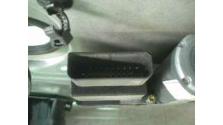 ELEVALUNAS TRASERO IZQUIERDO VOLKSWAGEN PASSAT BERLINA 2.0 (116 CV) DE 2000 - D.2662694