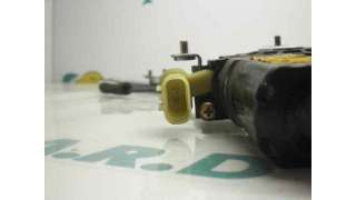 ELEVALUNAS DELANTERO DERECHO HYUNDAI GETZ 1.1 12V (63 CV) DE 2002 - D.2690161