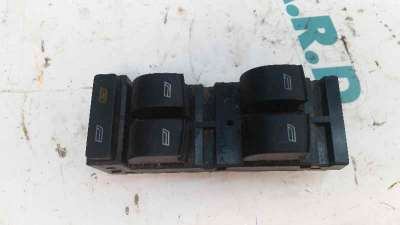 MANDO 4 ELEVALUNAS AUDI A3 1.6 (102 CV) DE 2000 - D.2700570 / 4B0959851BFKZ