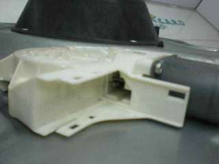 ELEVALUNAS DELANTERO DERECHO FORD FOCUS BERLINA 1.8 TDCi Turbodiesel (116 CV) DE 2006 - D.2700884