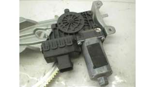 ELEVALUNAS DELANTERO IZQUIERDO OPEL ASTRA H BERLINA 1.7 16V CDTI (101 CV) DE 2004 - D.2703649 / 13101480