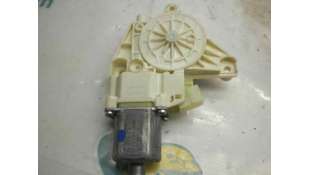 MOTOR ELEVALUNAS DELANTERO IZQUIERDO MERCEDES CLASE E  LIM. 3.0 CDI (211 CV) DE 2009 - D.2737064 / 2048200142 2