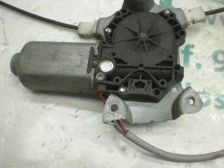 ELEVALUNAS DELANTERO DERECHO NISSAN PRIMERA BERLINA 1.6 16V (90 CV) DE 1996 - D.2768372