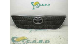 CALANDRA DELANTERA DE RADIADOR TOYOTA COROLLA 1.6 16V (110 CV) DE 2001 - D.2797037 / 5311102150