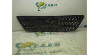 CALANDRA DELANTERA DE RADIADOR TOYOTA COROLLA 1.6 16V (110 CV) DE 2001 - D.2797037 / 5311102150