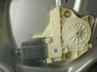 ELEVALUNAS DELANTERO DERECHO FORD FOCUS BERLINA 1.8 TDCi Turbodiesel (116 CV) DE 2006 - D.2801130 2