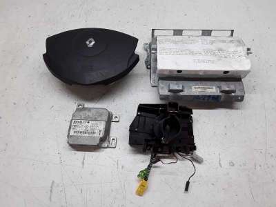 KIT AIRBAG RENAULT CLIO II FASE II 1.5 dCi D (65 CV) DE 2001 - D.2810163