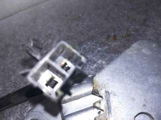 ELEVALUNAS DELANTERO DERECHO NISSAN MICRA 1.3 16V (75 CV) DE 1992 - D.2812631 / 400390B