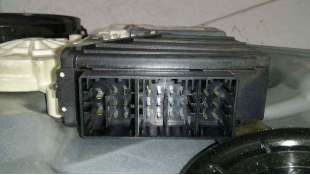 ELEVALUNAS DELANTERO DERECHO SEAT IBIZA 1.4 16V (75 CV) DE 2004 - D.2819074 / 6L4837752DJ 2