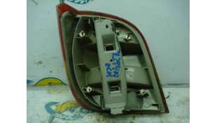 PILOTO TRASERO DERECHO FORD FIESTA BERL./COURIER 1.1 (49 CV) DE 1989 - D.2836507 2