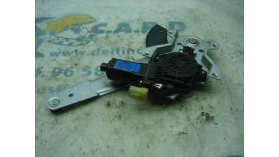 ELEVALUNAS TRASERO IZQUIERDO HYUNDAI GETZ 1.5 CRDi (82 CV) DE 2003 - D.2841697 / 834031C010
